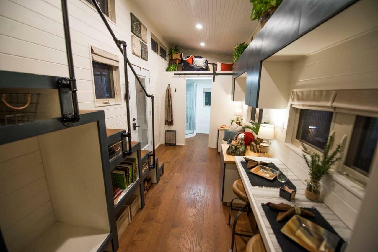 Montana Escape Elegant Tiny House In Waco Near Magnolia Villa Buitenkant foto